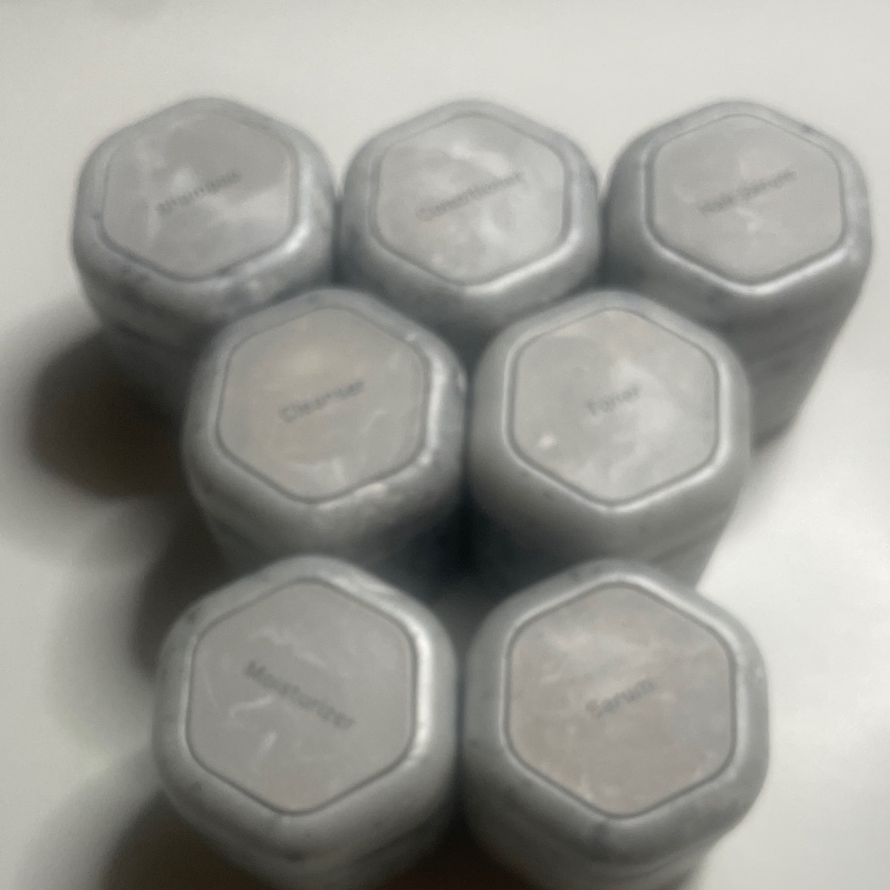 Cadence Capsule System- 
Toiletry Travel System